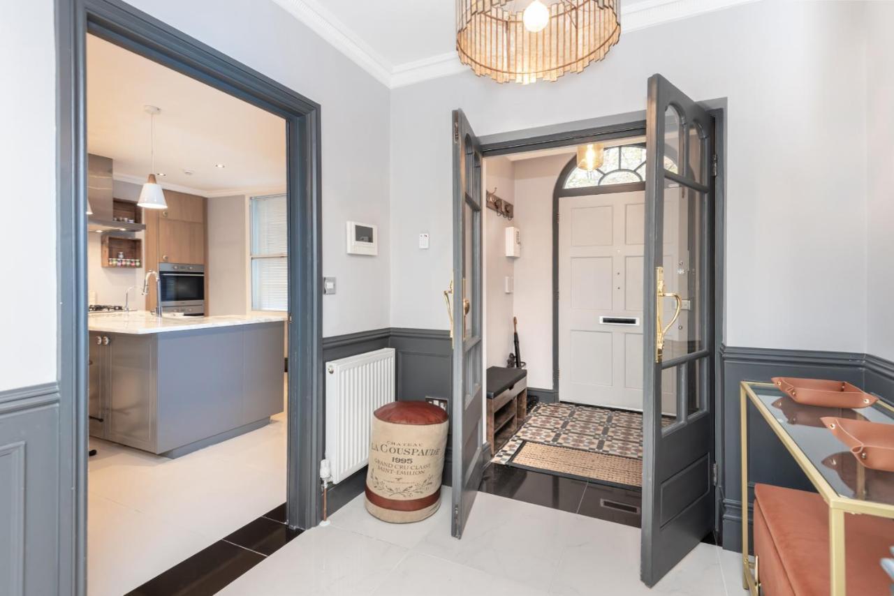 The London House - Entire Villa Bagian luar foto